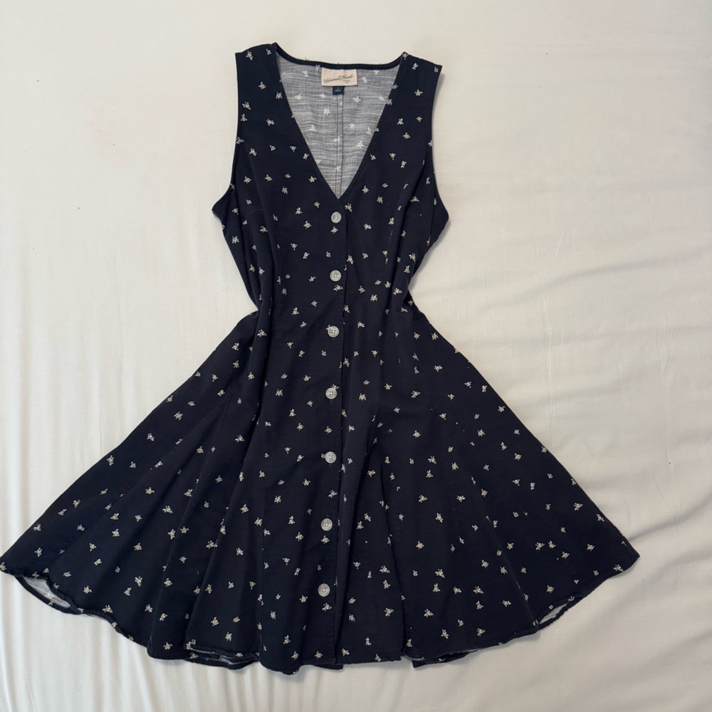 Universal Thread Navy Button-Front Mini Dress with Cream Floral Print